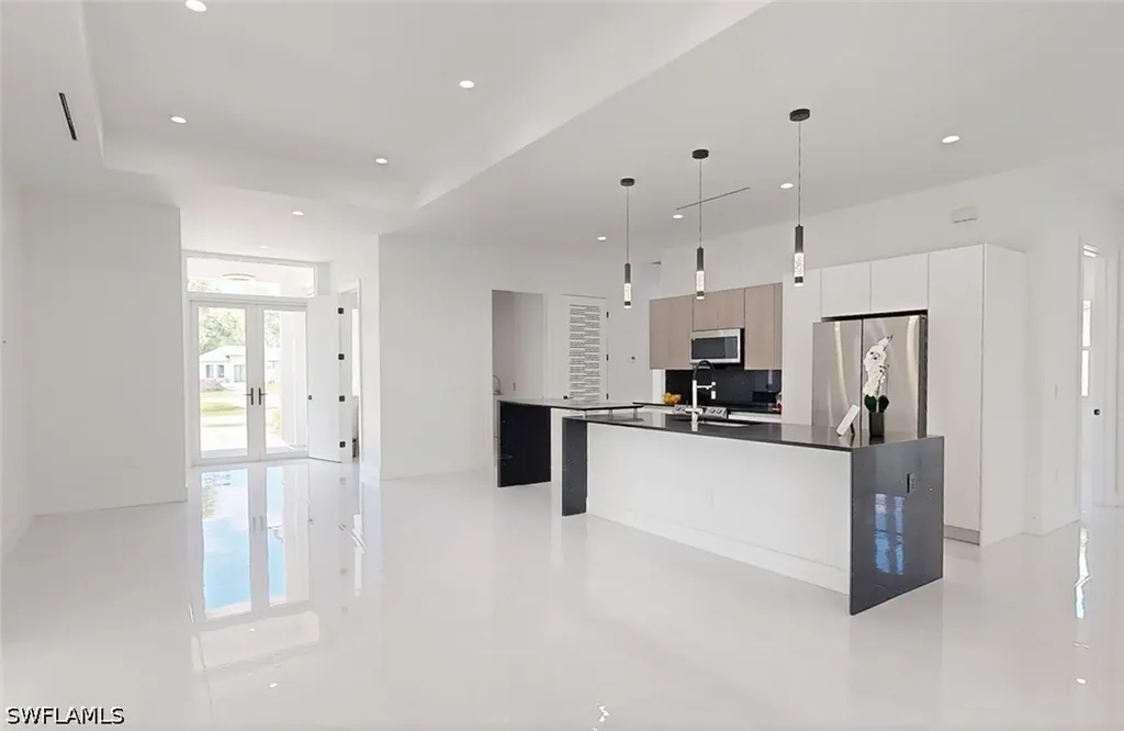 3762 32nd Avenue SE Naples FL 34117