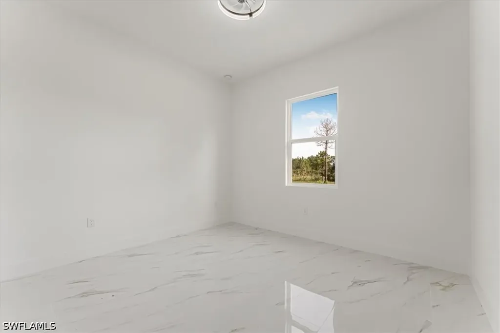 2941 37th Avenue NE Naples FL 34120