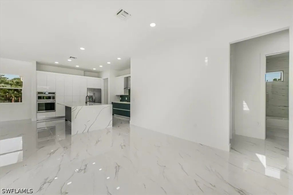 2941 37th Avenue NE Naples FL 34120