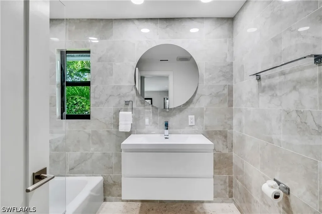 3777 Fountainhead Lane Naples FL 34103