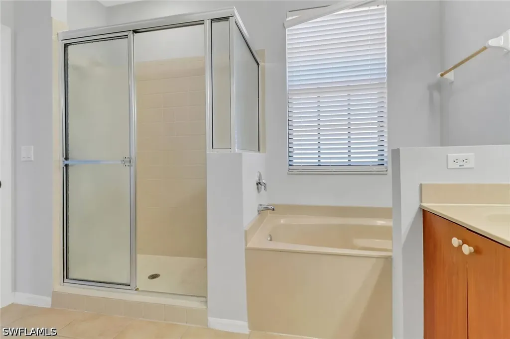 15243 Summit Place Circle Naples FL 34119