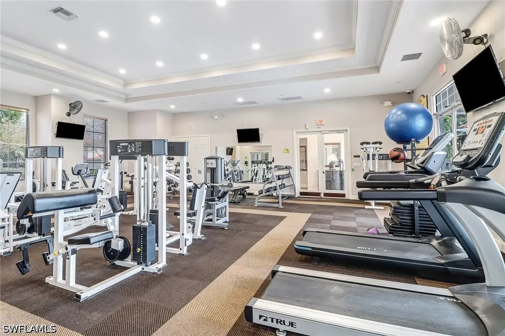 15243 Summit Place Circle Naples FL 34119