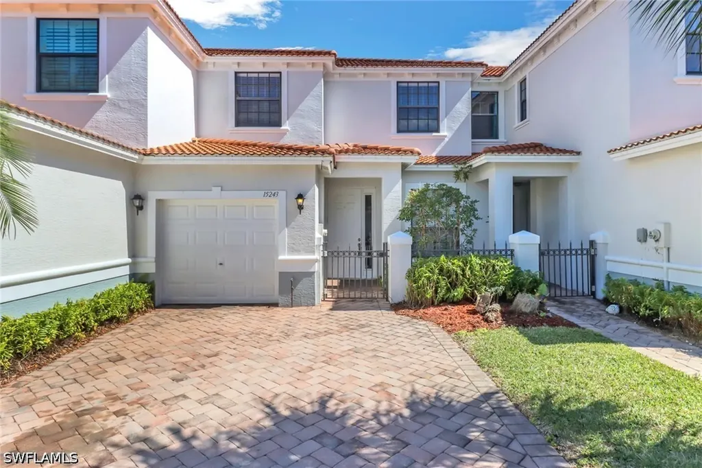 15243 Summit Place Circle Naples FL 34119