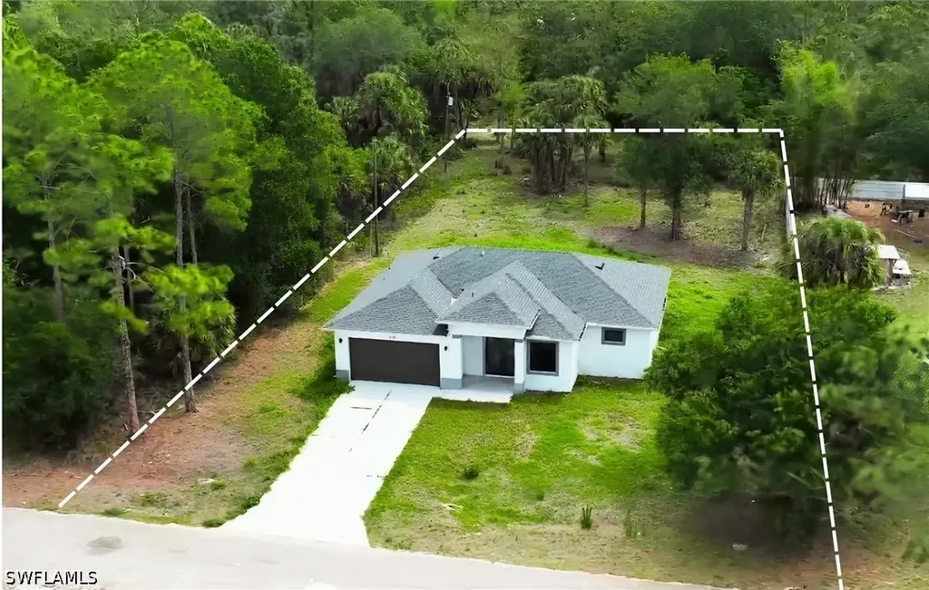 618 Sheldon Avenue Lehigh Acres FL 33936