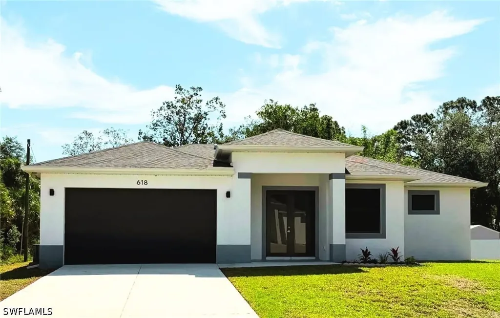 618 Sheldon Avenue Lehigh Acres FL 33936