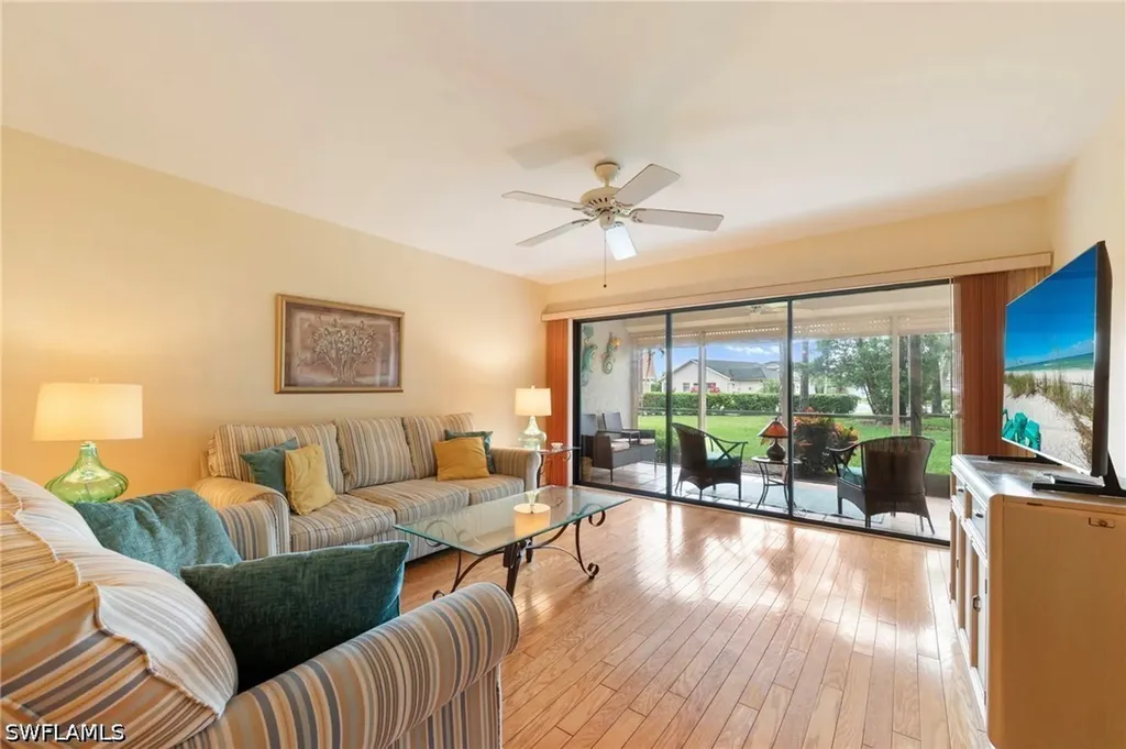 1231 Commonwealth Circle Naples FL 34116