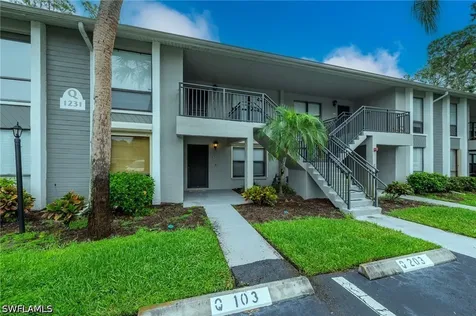 1231 Commonwealth Circle Naples FL 34116