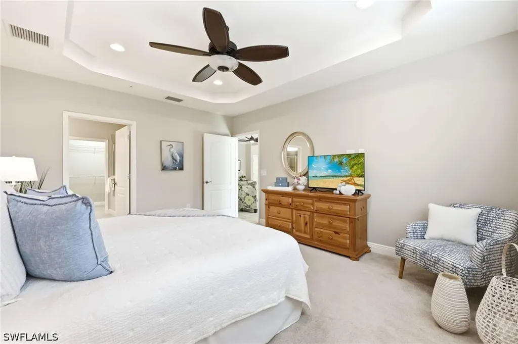 6977 Avalon Circle Naples FL 34112