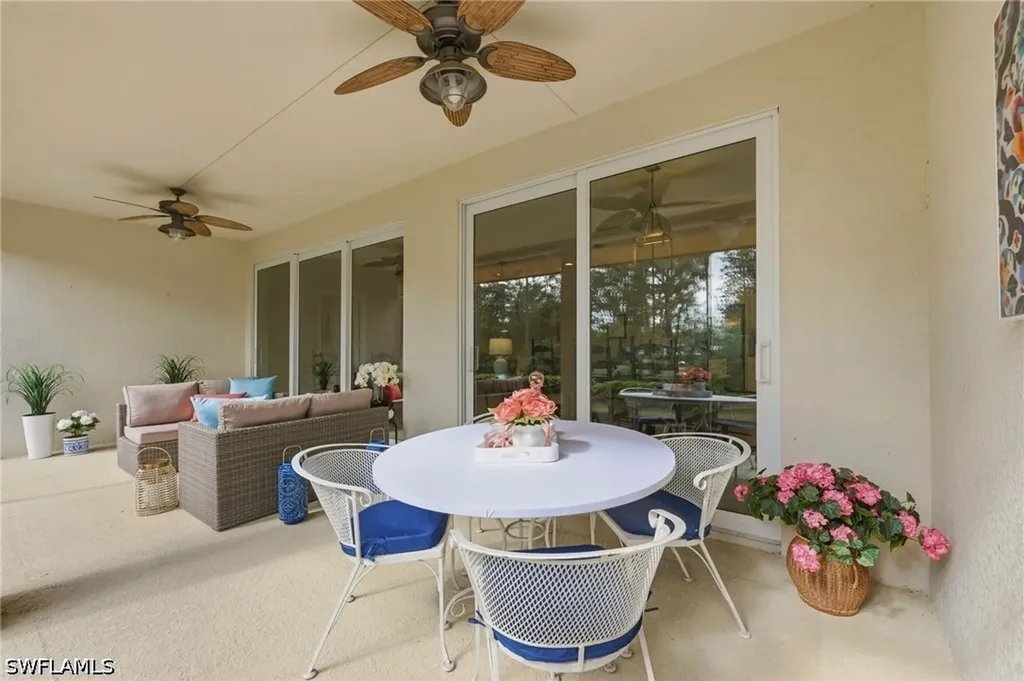 6977 Avalon Circle Naples FL 34112