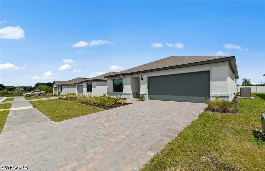 1177 Caloosa Creek Drive Labelle FL 33935