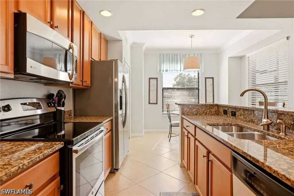 9844 Venezia Circle Naples FL 34113