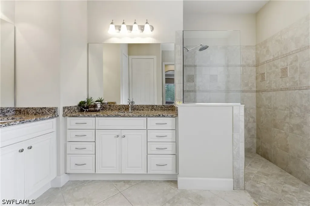 7932 Princeton Drive Naples FL 34104