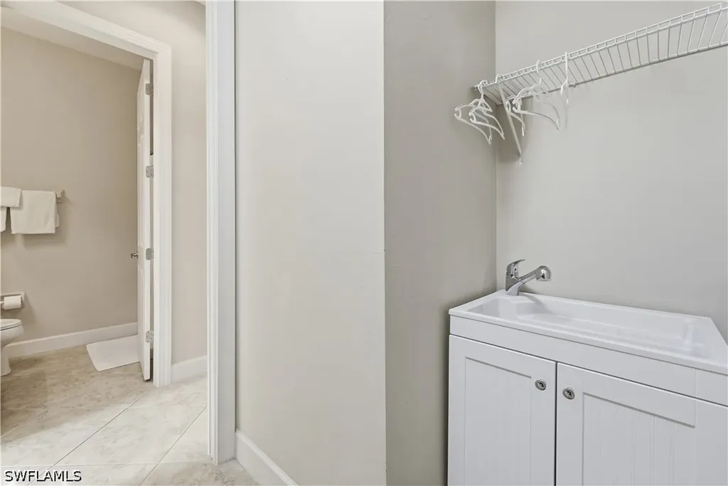 7932 Princeton Drive Naples FL 34104