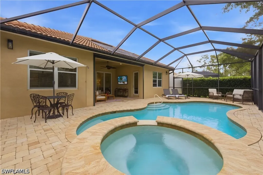 7932 Princeton Drive Naples FL 34104