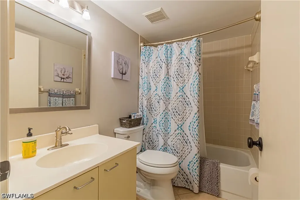 4410 Chantelle Drive Naples FL 34112