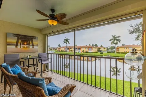 4410 Chantelle Drive Naples FL 34112