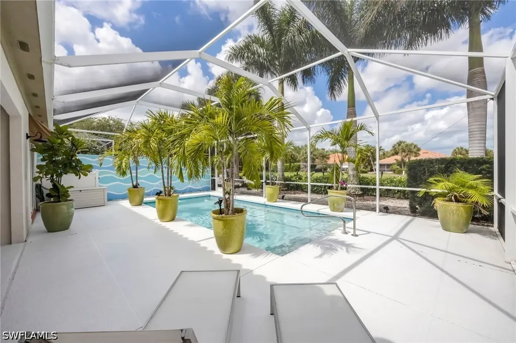 4249 Montalvo Court Naples FL 34109