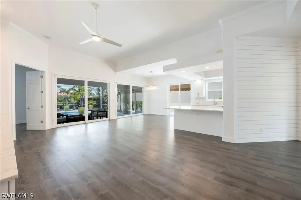 4249 Montalvo Court Naples FL 34109