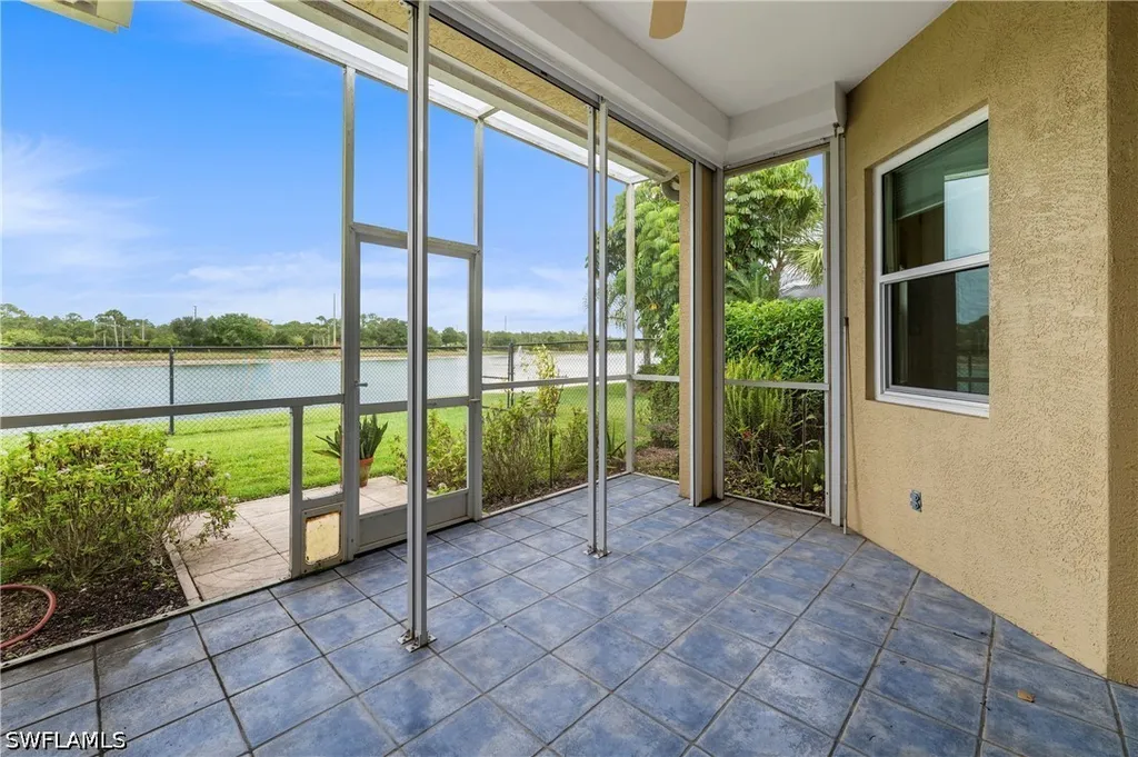 3323 Mystic River Drive Naples FL 34120