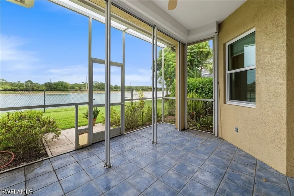 3323 Mystic River Drive Naples FL 34120