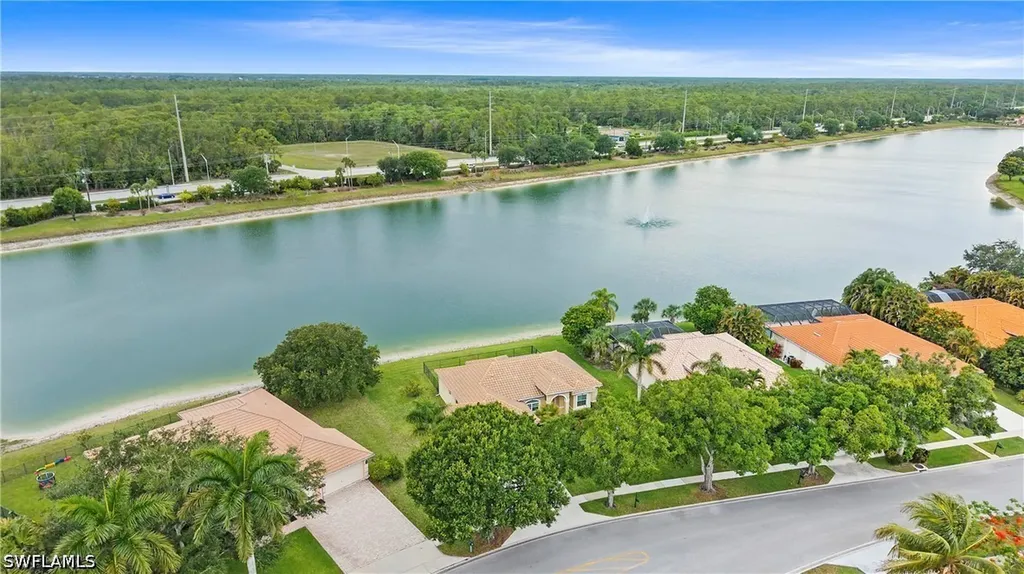 3323 Mystic River Drive Naples FL 34120