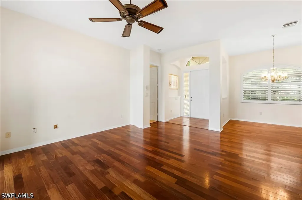 3323 Mystic River Drive Naples FL 34120