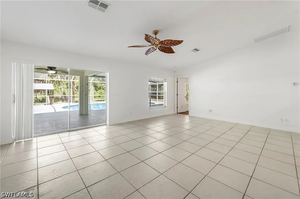 821 22nd Street SE Naples FL 34117