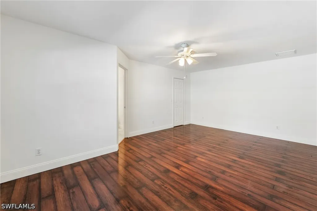821 22nd Street SE Naples FL 34117