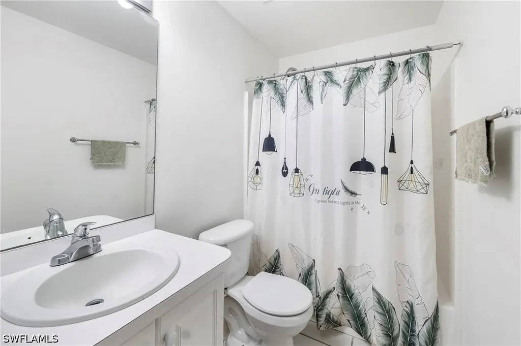 821 22nd Street SE Naples FL 34117