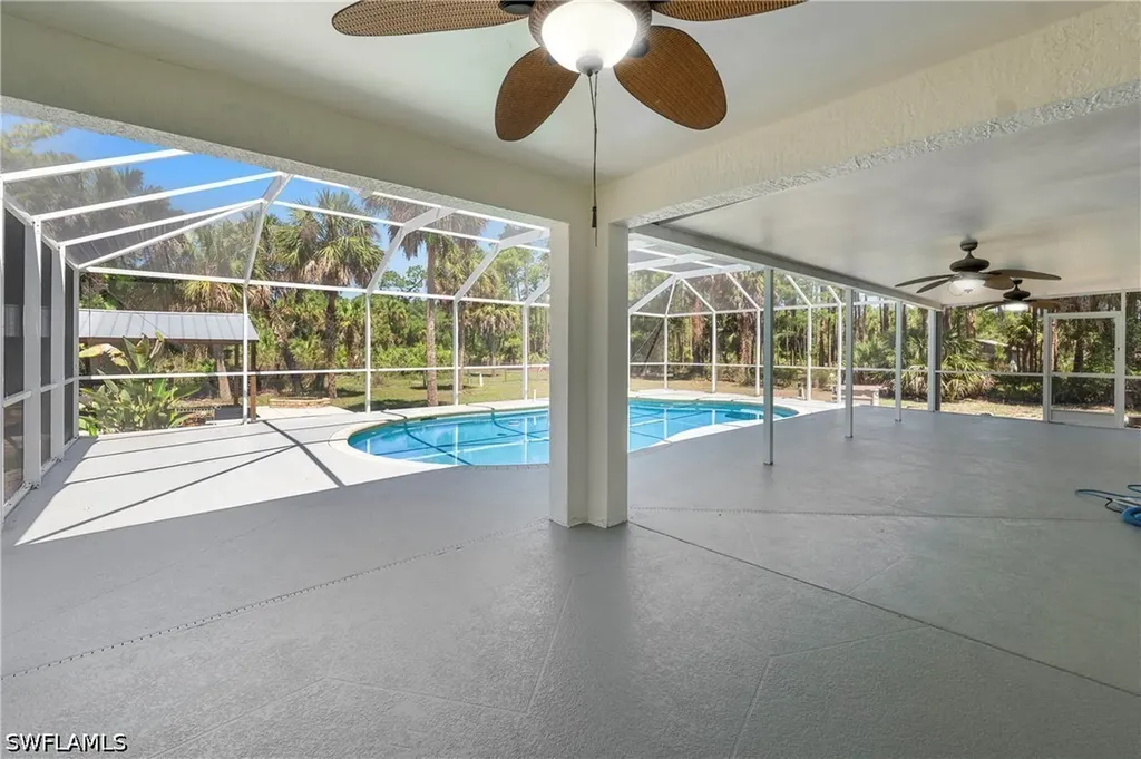 821 22nd Street SE Naples FL 34117
