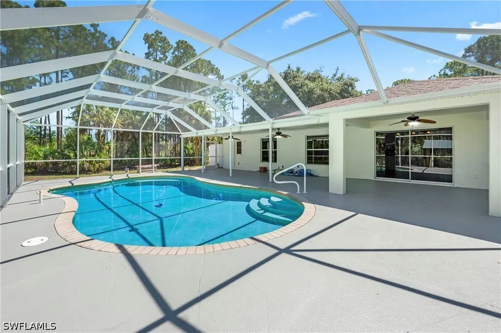 821 22nd Street SE Naples FL 34117