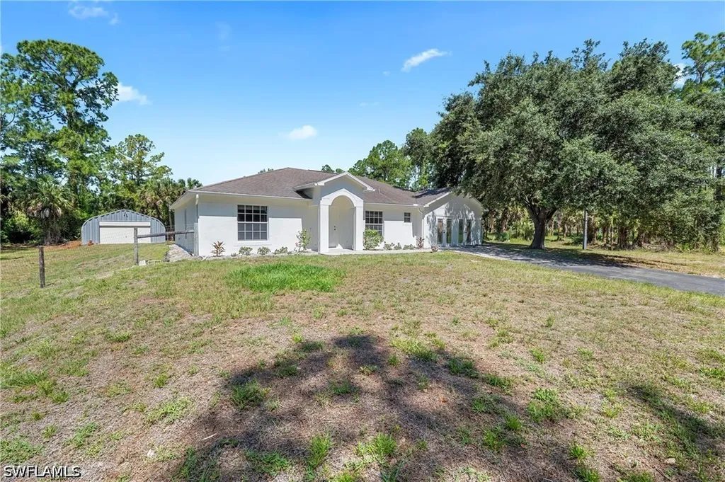 821 22nd Street SE Naples FL 34117