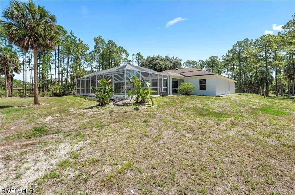 821 22nd Street SE Naples FL 34117