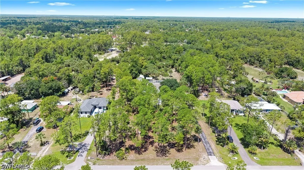 821 22nd Street SE Naples FL 34117