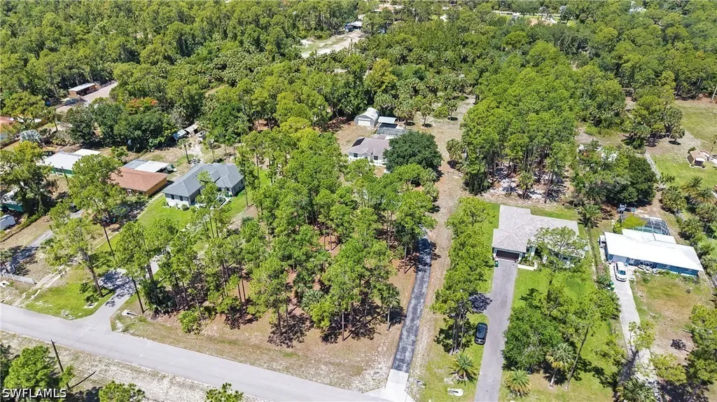 821 22nd Street SE Naples FL 34117
