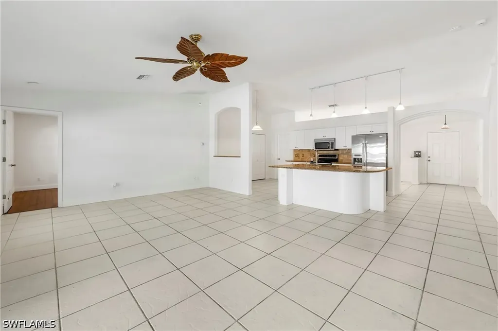 821 22nd Street SE Naples FL 34117