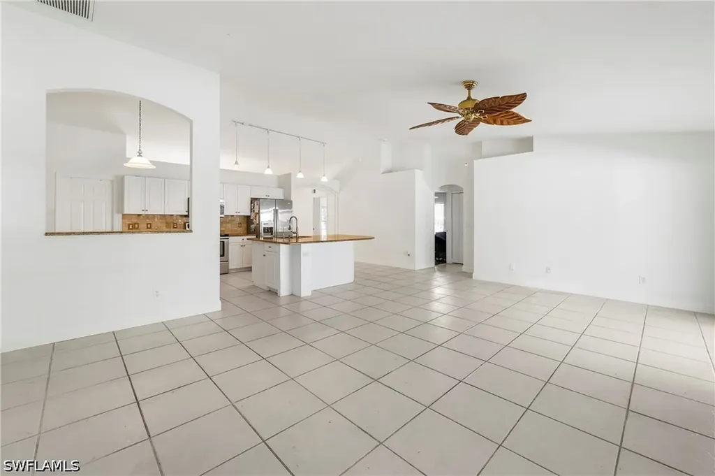 821 22nd Street SE Naples FL 34117