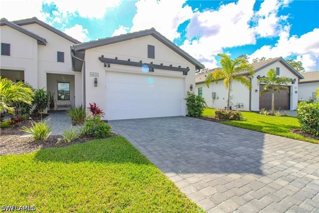 14620 Kingfisher Loop Naples FL 34120
