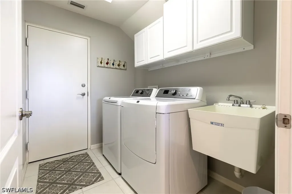 28052 Palmas Grandes Lane Bonita Springs FL 34135