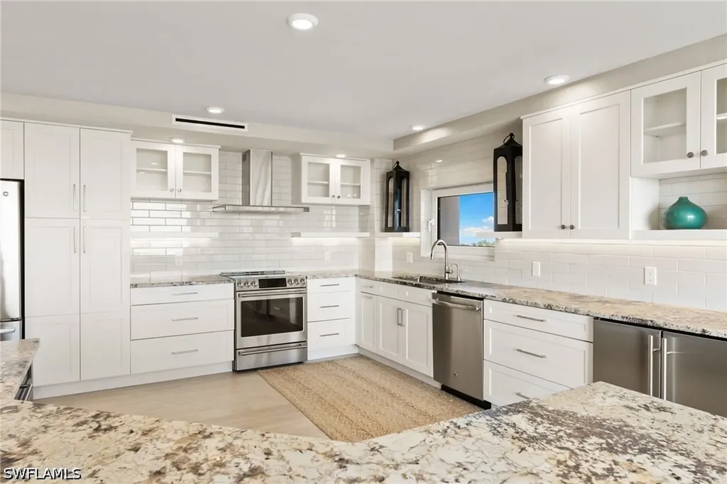 4031 Gulf Shore Boulevard N Naples FL 34103