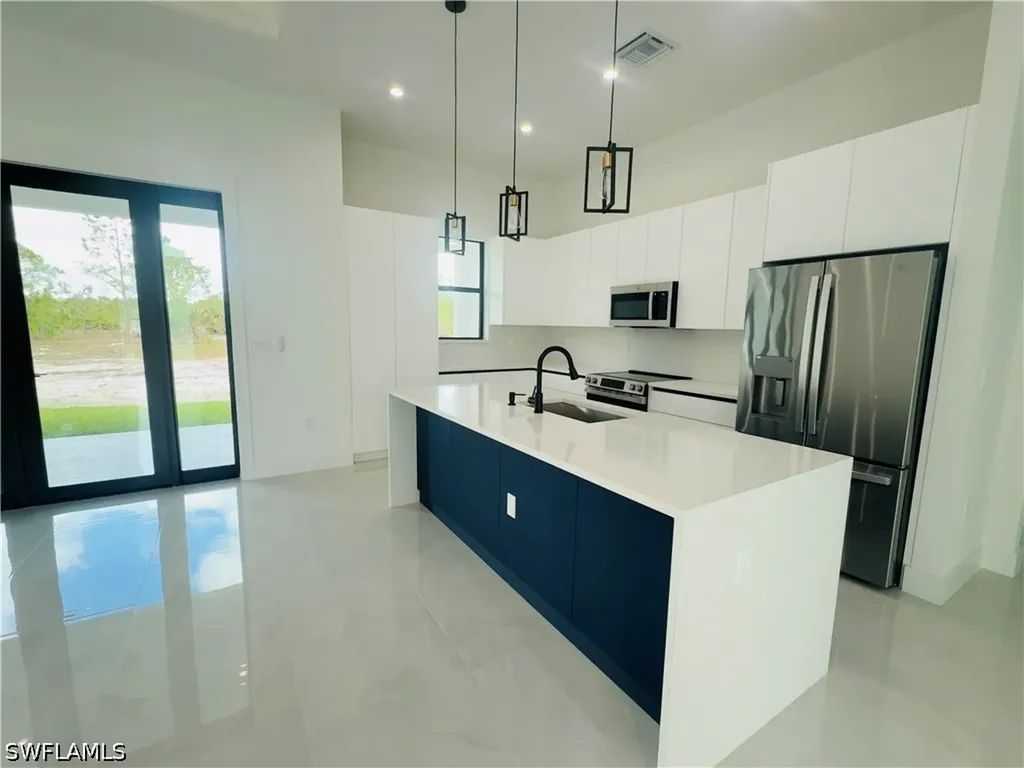 3841 24th Avenue NE Naples FL 34120