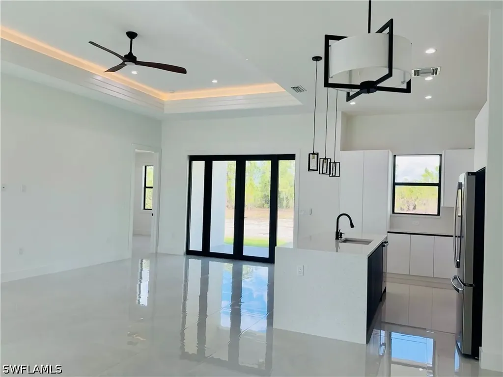 3841 24th Avenue NE Naples FL 34120