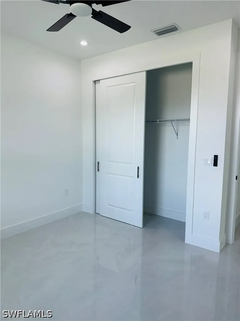 3841 24th Avenue NE Naples FL 34120