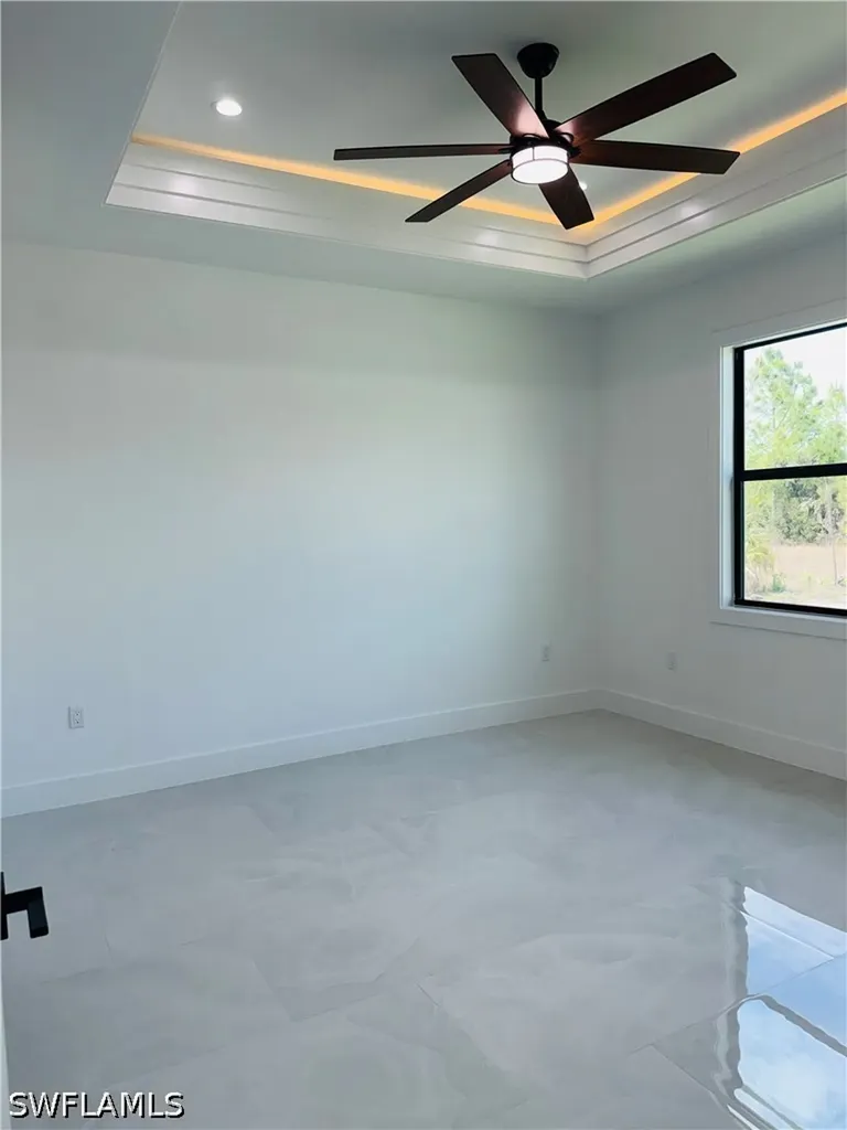3841 24th Avenue NE Naples FL 34120