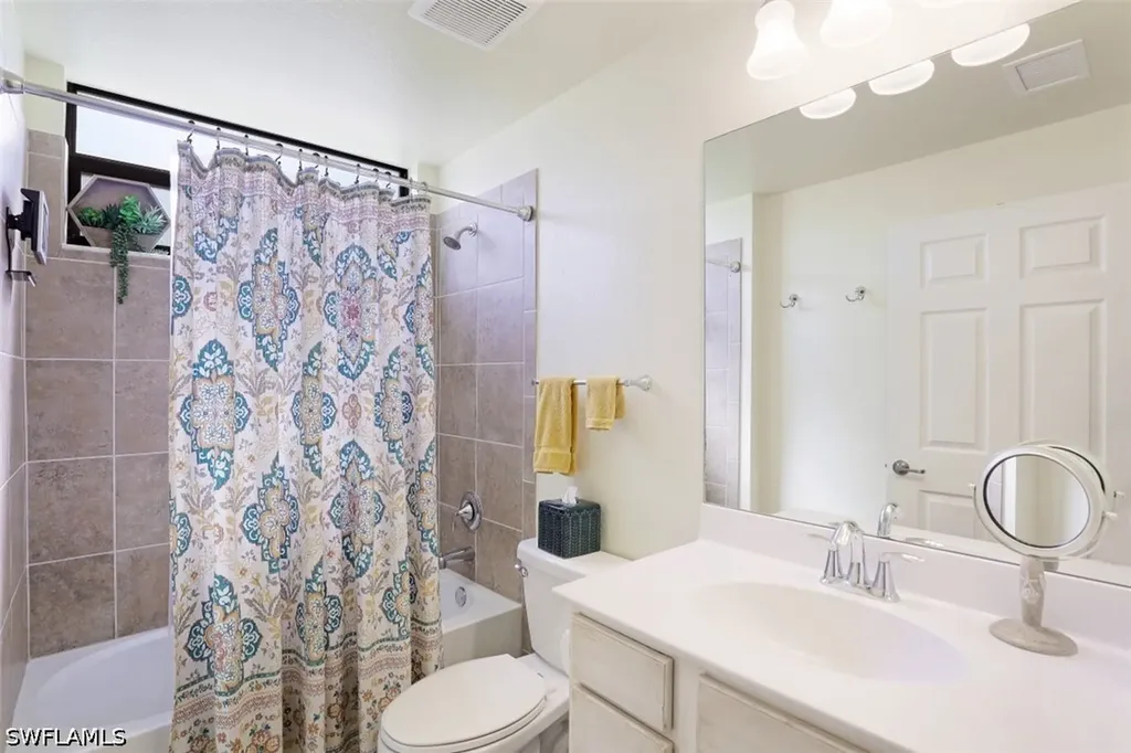 9533 Avellino Way Naples FL 34113