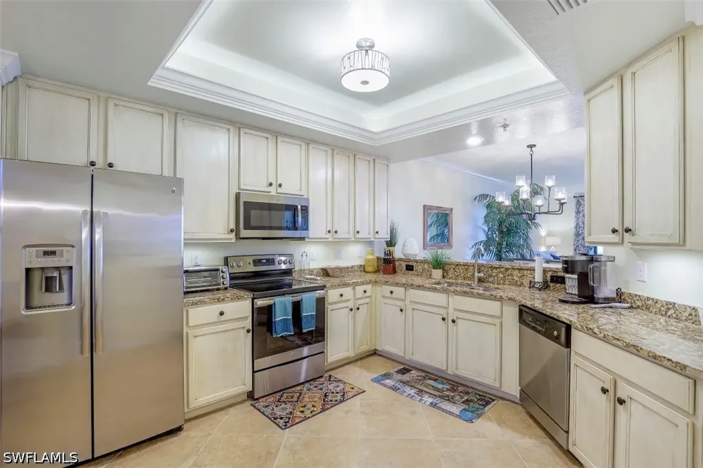9533 Avellino Way Naples FL 34113
