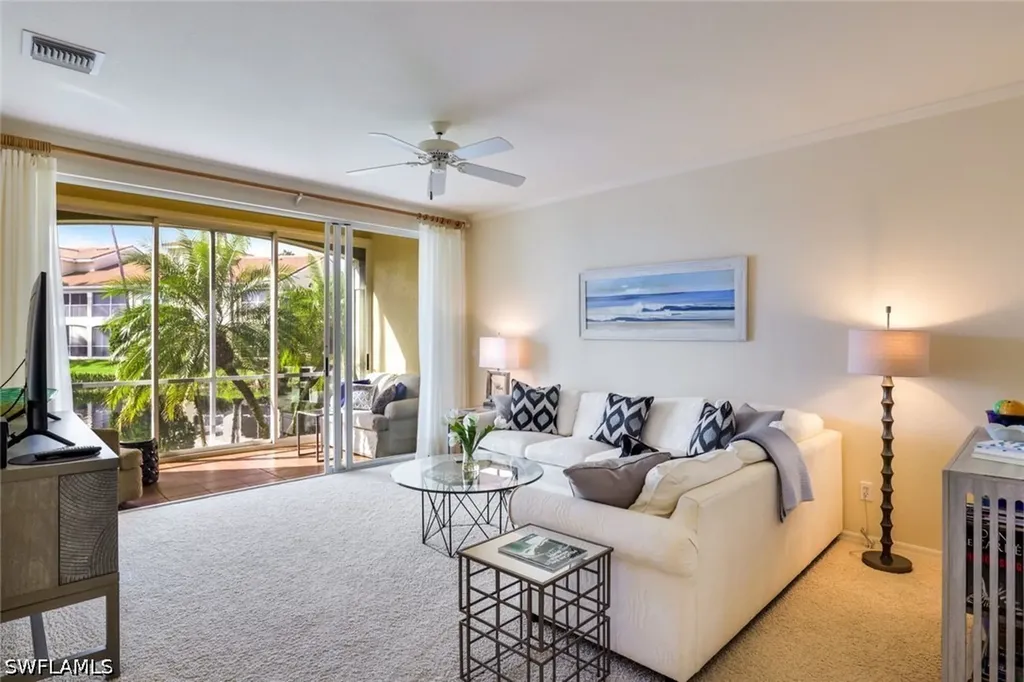 8385 Excalibur Circle Naples FL 34108