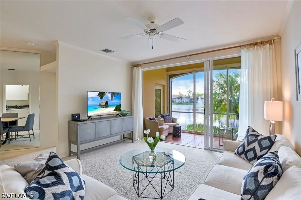 8385 Excalibur Circle Naples FL 34108