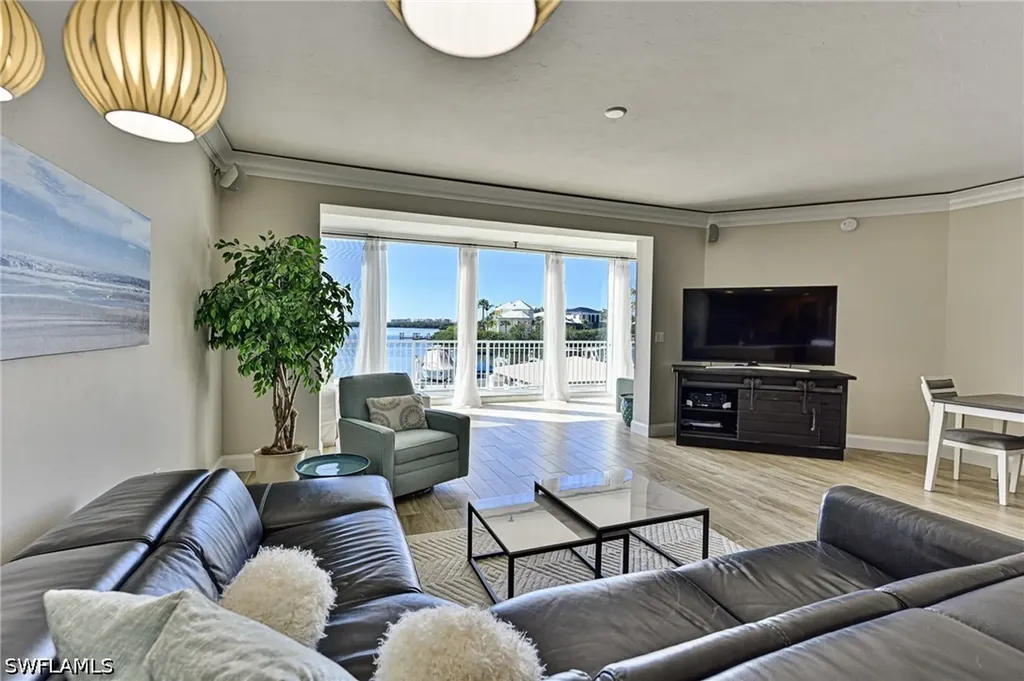 4975 Bonita Beach Road Bonita Springs FL 34134