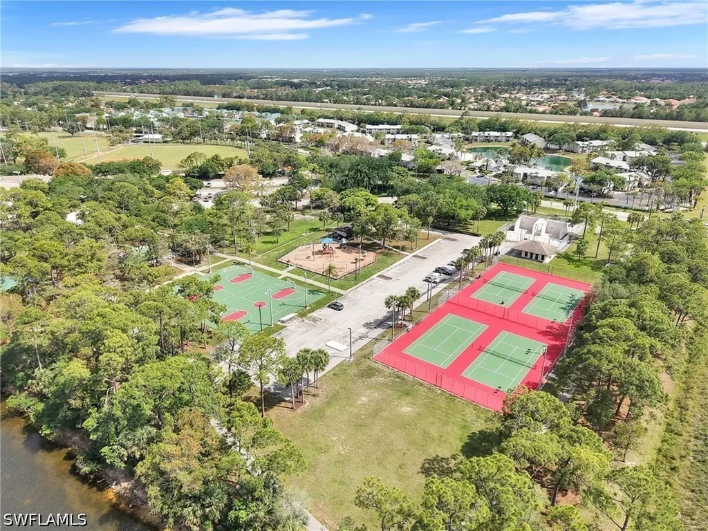 1494 Trafalgar Lane Naples FL 34116